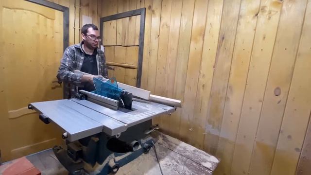 Попробовал и что-то получилось. Самодельная дверь для шкафа по-деревенски смотреть онлайн