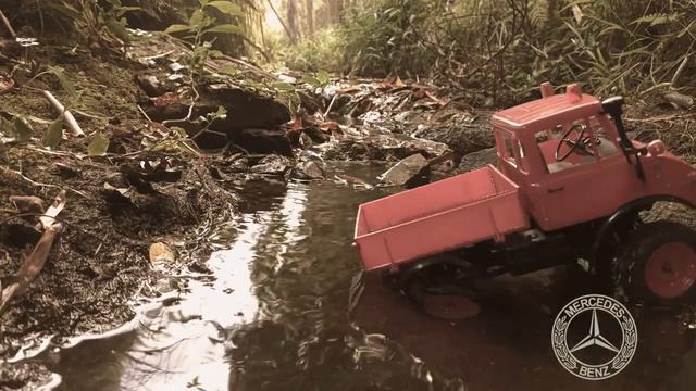 1966 Mercedes Unimog River Crossing смотреть онлайн