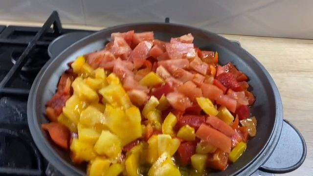 Самая ВКУСНАЯ шакшука готовится так - быстро, вкусно, полезно смотреть онлайн