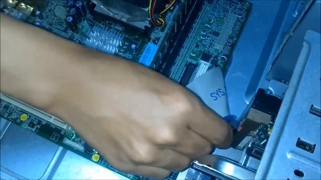 Intel Pentium 4 PC Build смотреть онлайн