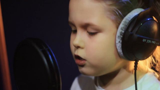 Алиса Щербинина - Мой любимый папа смотреть онлайн