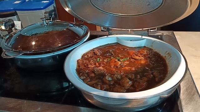 Бизнес зал Эмирейтс в Дубае. смотреть онлайн