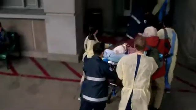 Owen and Amelia - 13x17 - ‘Till I Hear It from You - Scene 1 смотреть онлайн