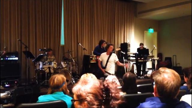 Kristy McNichol and Jimmy McNichol at The Hollywood Show on July 13, 2013 смотреть онлайн
