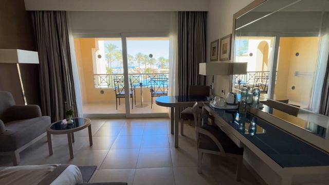 CLEOPATRA LUXURY RESORT MAKADI BAY (Макади бей, Хургада) - обзор, отзывы, фото и сравнение цен! смотреть онлайн