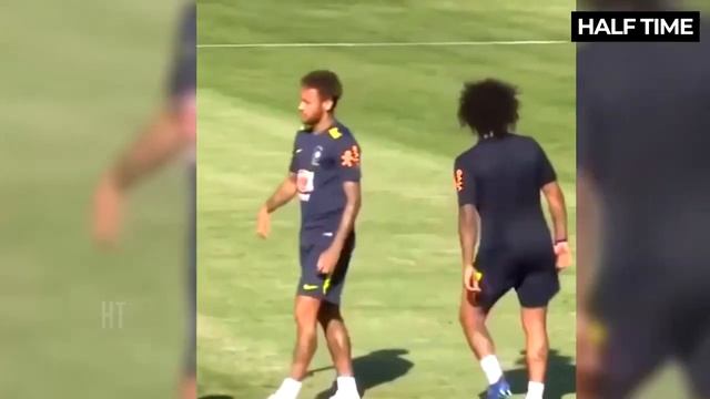 Marcelo Mind-Blowing Ball Control Skills ?