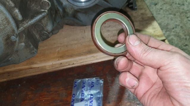 Замена сальника и уплотнительного кольца левого привода Volvo Xc90