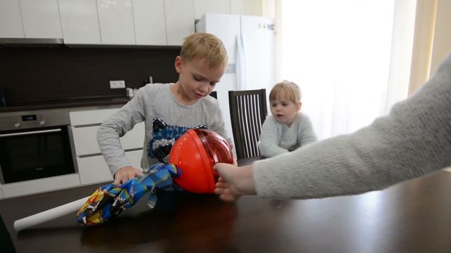 Гигантский Chupa Chups ОБЛОМ ! Огромная конфета Чупа Чупс / Фокус с превращением