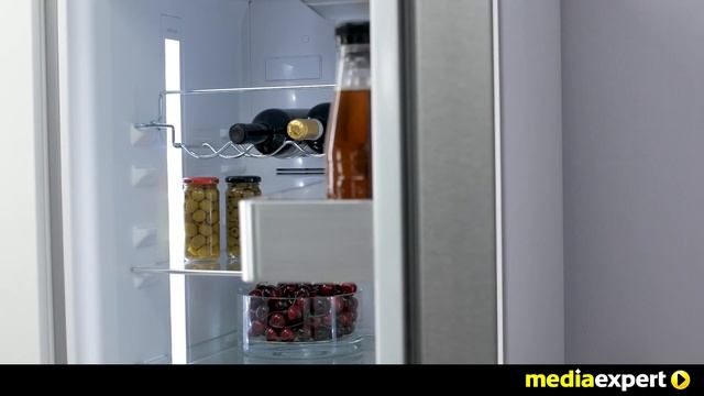Lodówka GRUNDIG GKN16835X смотреть онлайн