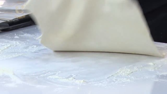 Паста карбонара и грушевый тарт-татен с ванильным мороженым и тимьяном | Гость - Андрей Щусь смотреть онлайн