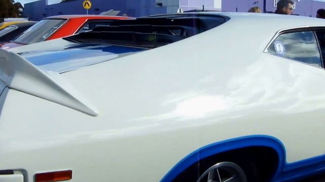 FORD falcon XC COBRA COUPE 4.9 V8 смотреть онлайн