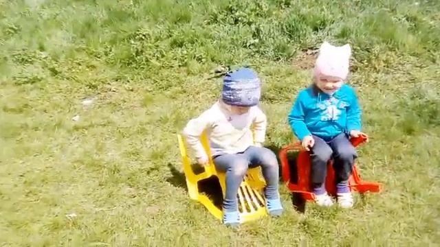 Клип. В соседнее село на дискотеку! смотреть онлайн