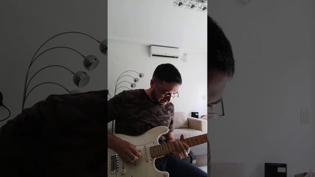 Fender Stratocaster Jimmie Vaughan Tex-Mex (1995) #2 смотреть онлайн
