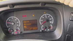 Отмываем КАМАЗ , ставим новые крылья , готовим к переделке )))