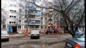 Мариуполь 27 ноября 2022 г. Разрушенная школа №67. Улица 60 лет СССР 2, 4, 6.