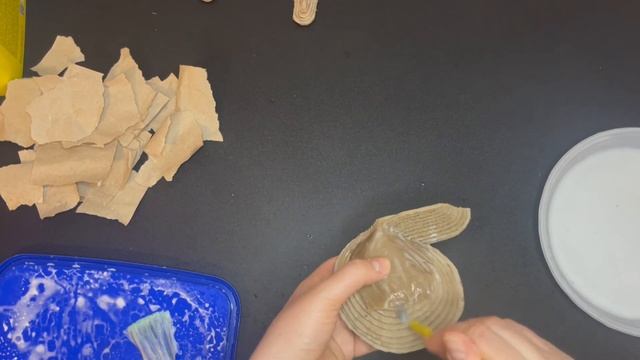 Кролик из картона своими руками. Весенний декор / DIY Cardboard rabbit. Spring decor смотреть онлайн