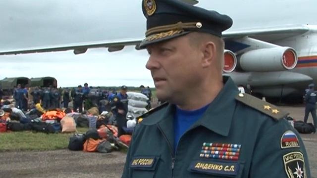 Наращивание сил МЧС России для ликвидации паводка в Амурской области 16.08.2013 г смотреть онлайн