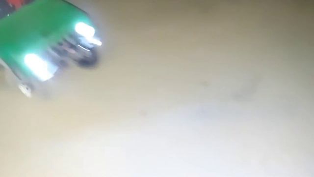 RC drift car with ESS one sound simulator. vs redcat Gen8 vs SCX10.2 at drifting. Car sounds badass смотреть онлайн