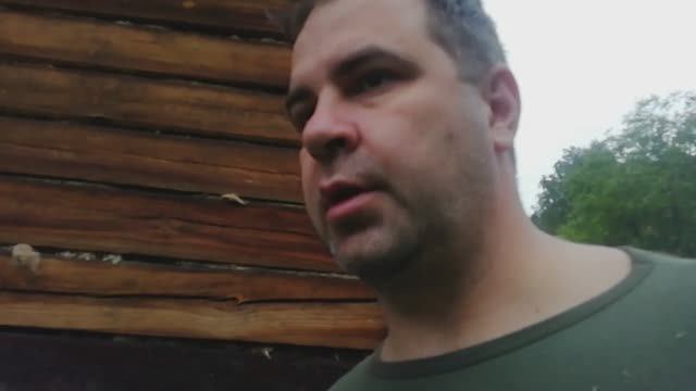 Ремонт бани. Закончил стены, приступаю к внутренним работам.