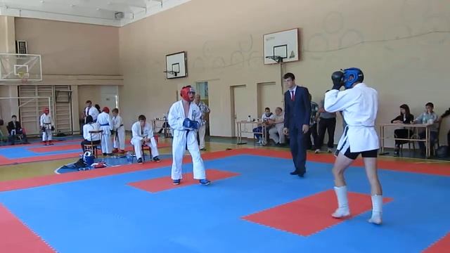 Химич Алексей в синем шлеме 2 раунд смотреть онлайн