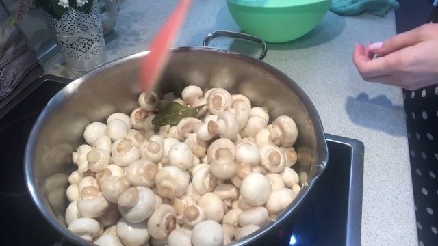 Маринованные шампиньоны. смотреть онлайн