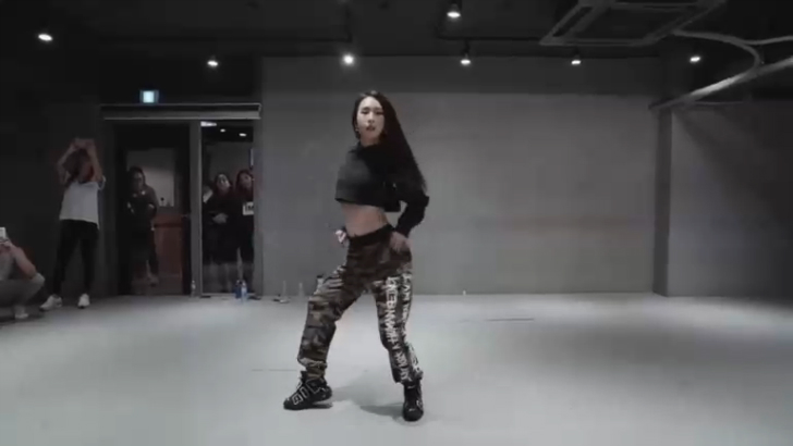 Mina Myoung / Work For It - Kayla Brianna ft. YFN Lucci смотреть онлайн