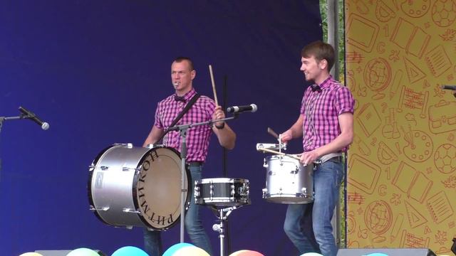 Шоу барабанщиков "Ритмикон" - виртуозы. Drummers show. смотреть онлайн