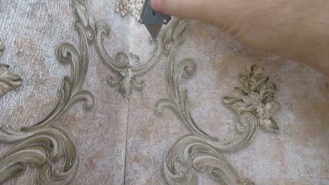 Как удалить пузыри после оклеивания стен обоями смотреть онлайн