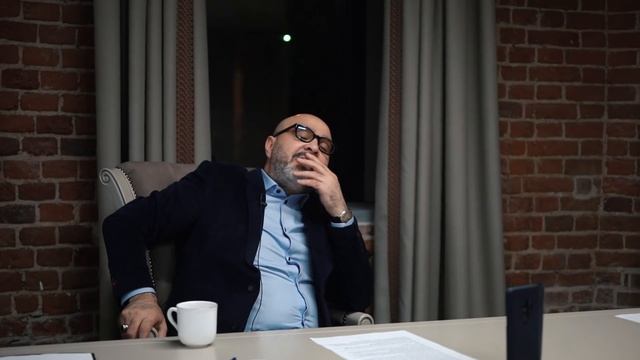 ДВИК | Стричь родственников бесплатно | Злой разбор #2 | Цена на услугу | Как работать с друзьями смотреть онлайн