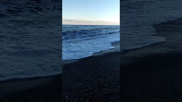 Чарующий закат?.Шум моря, морской прибой для отдыха и релакса??/The sound of the sea for relaxation смотреть онлайн