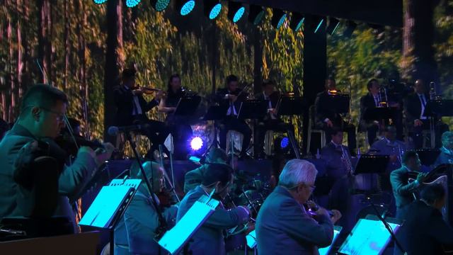 Vicente Fernández - Un Millón de Primaveras (En Vivo [Un Azteca en el Azteca]) смотреть онлайн