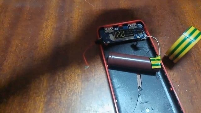 как зарядить аккумулятор 18650(акб) без зарядного устройства смотреть онлайн