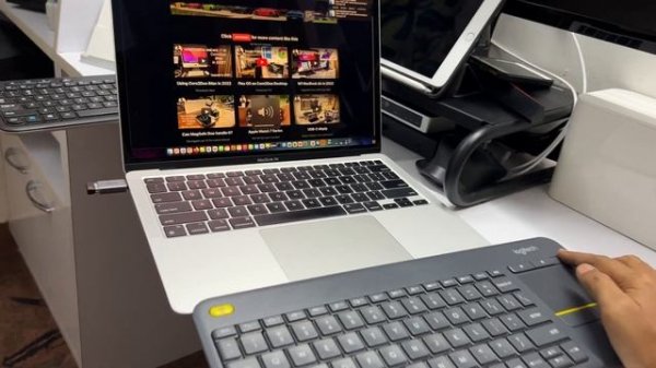 Logitech K400 plus vs K400r | Does it work with Mac?