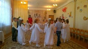 Весенний хоровод