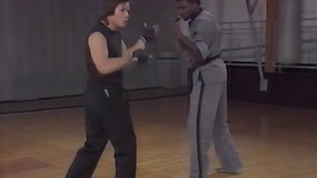 Self- Defense By Benny Urquidez. Самооборона Бенни Уркидеса смотреть онлайн