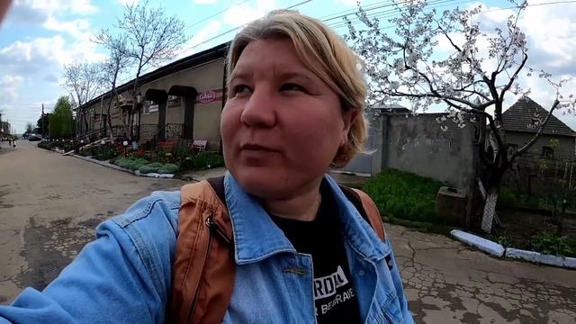 ПОМИНАЛЬНАЯ СУББОТА / ИДЕМ С ТАНЮШЕЙ НА КЛАДБИЩЕ смотреть онлайн