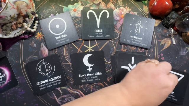 Revealing My New Oracle - The 13 Sign Astrology Deck - Prototype смотреть онлайн