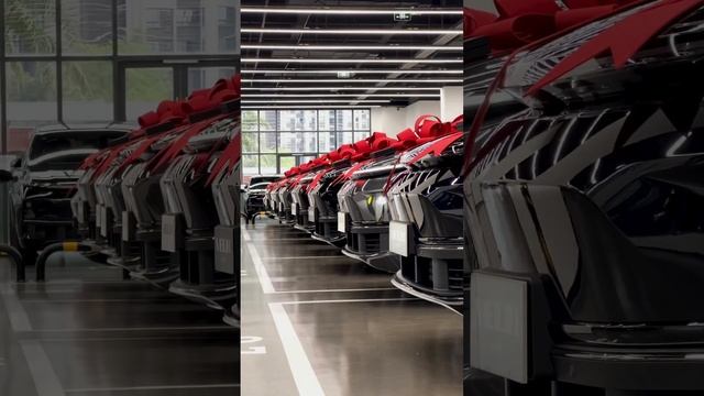 Компания Meilin Auto отправила 10 автомобилей Li L9 официальной поставкой в Россию #электромобиль смотреть онлайн