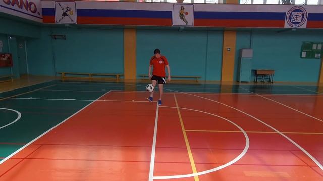 Мой рекорд Чеканка футбольного мяча 3350 раз смотреть онлайн