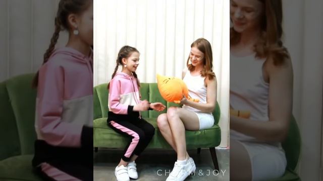 Подушка обнимашка Котик для декора интерьера