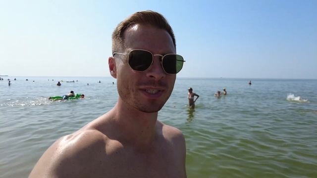 Бесстыжие отдыхающие на пляже. Отдых на море. Калининградская область смотреть онлайн