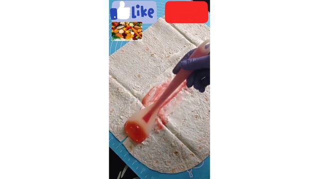 УЛИЧНАЯ ЕДА🍴🍱 САМАЯ ПОПУЛЯРНАЯ ЕДА В МИРЕ👍Ulichnaya eda. Samaya populyarnaya eda v mire. Shawarma. смотреть онлайн