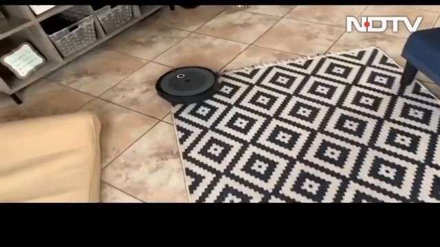 Clean home, Smarter with iRobot® Roomba® i3+ and now at ₹44,900.00/- (it empties itself) смотреть онлайн