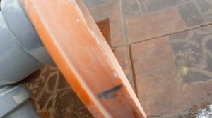 Самодельный кожух для болгарки под подключение пылесоса. По дешману!