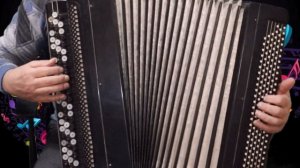 097 Во поле берёза стояла. Игра на баяне. Любимые мелодии..mp4