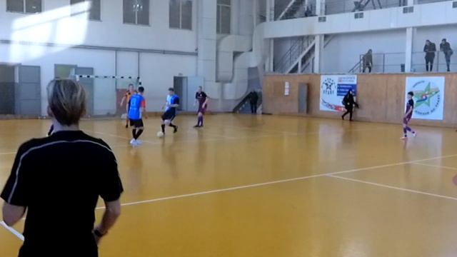 Игровой момент СОК-М (Топчиха) - Затон-ГЖА.рф (Новосибирск) смотреть онлайн