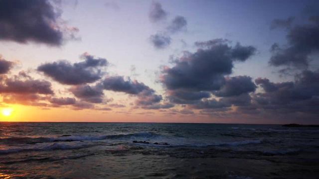 #Закат над морем, парад облаков, волны! смотреть онлайн
