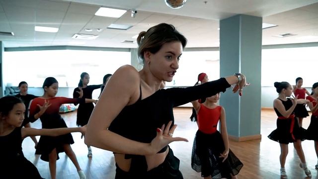 SDANCE: Екатерина Бралюк (Россия), мастер-класс по Латине смотреть онлайн