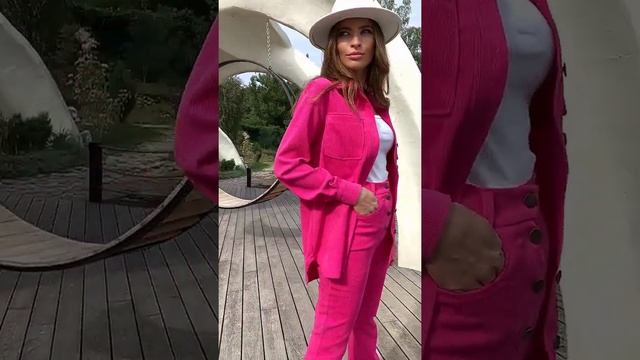 Вельветовый костюм цвет фуксия смотреть онлайн