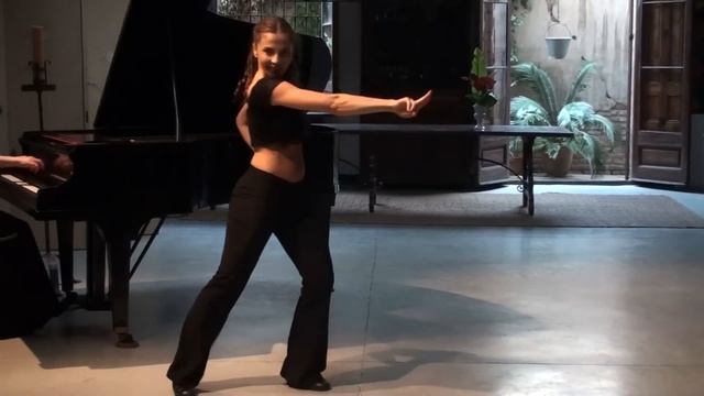 laura morales danza del molinero-farruca-.mp4 смотреть онлайн